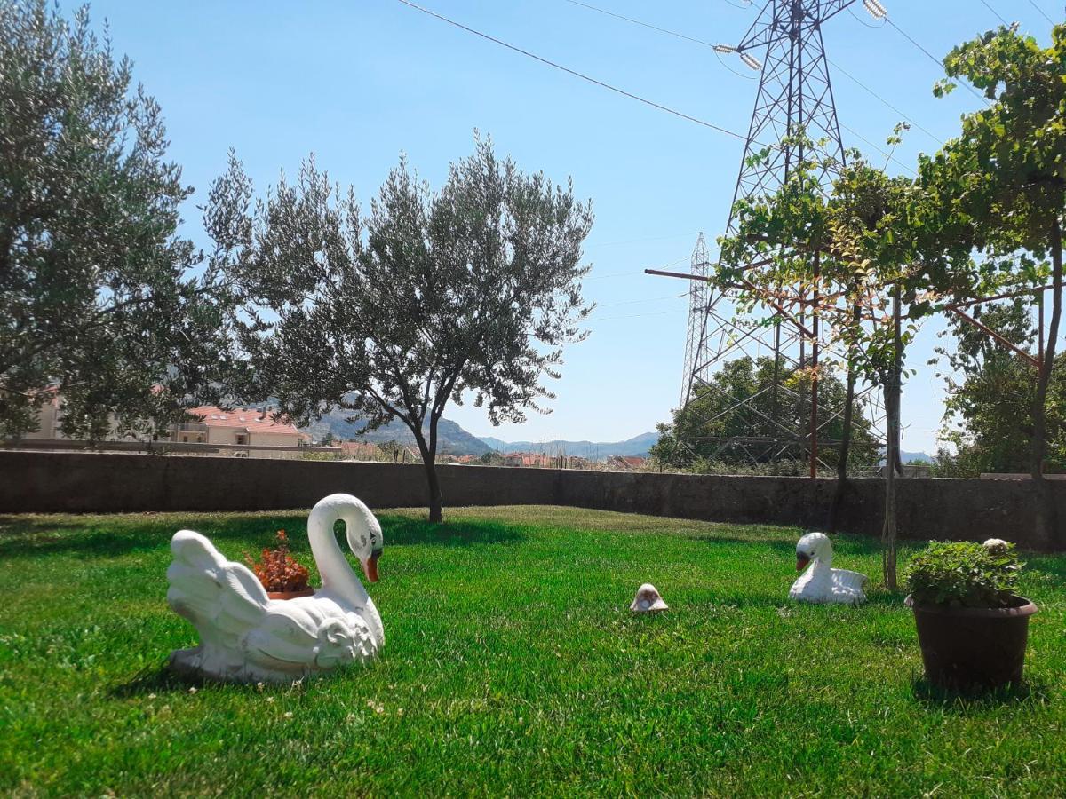Apartmani Bridge Trebinje Kültér fotó