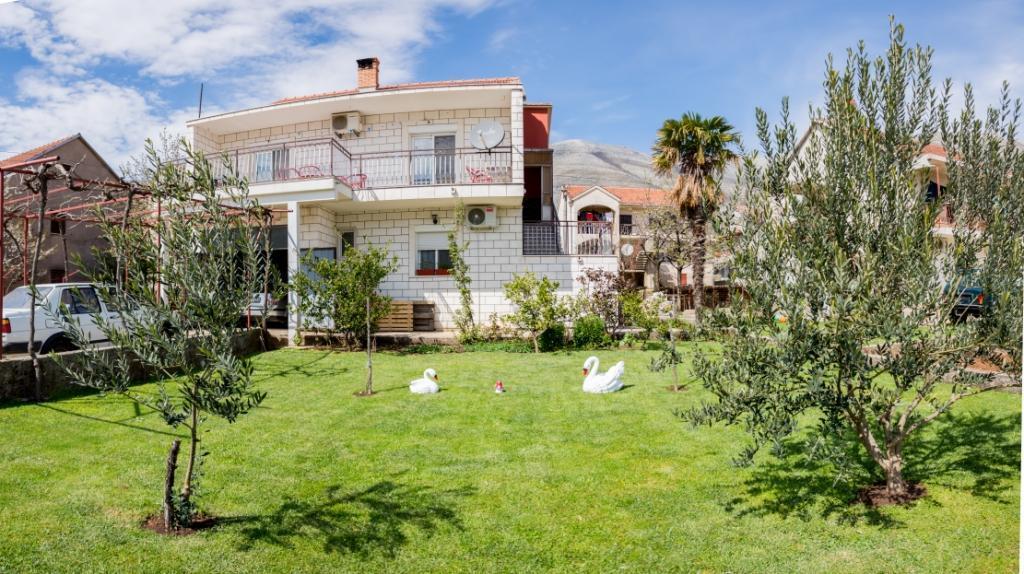 Apartmani Bridge Trebinje Kültér fotó